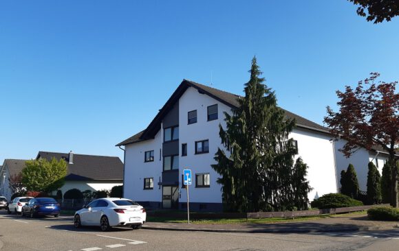 VERKAUFT: Schicke 3-Zimmer-Dachwohnung in Forst